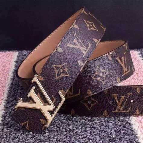 cinturon louis vuitton hombre falso